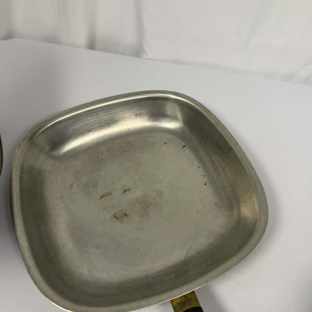 Vintage Bridgeport Copperware 10 Inch Square Skillet with Lid - Picture 5 of 9